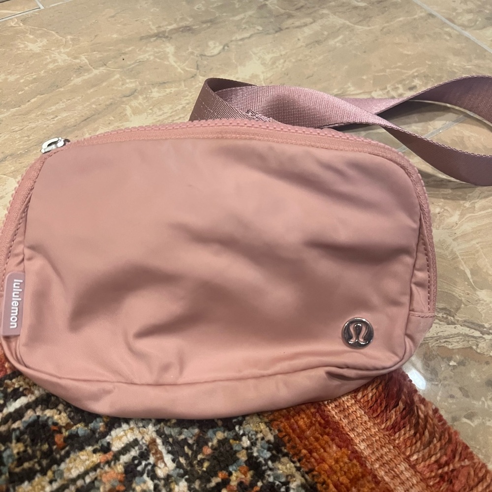Lululemon light pink - mauve belt bag